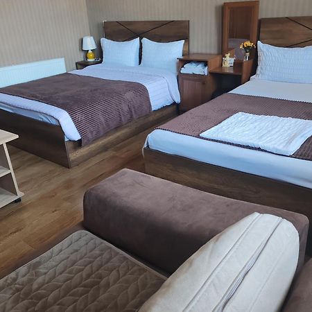 Golden Gate Hotel อาคัลท์ชิกเค ภายนอก รูปภาพ
